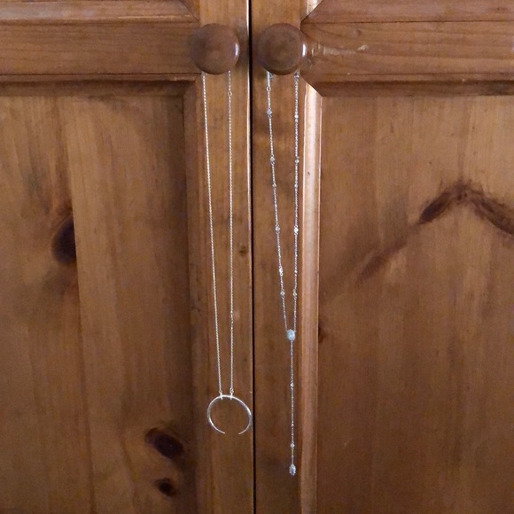 Kendra Scott Jewelry - Kendra Scott &SMU necklace set